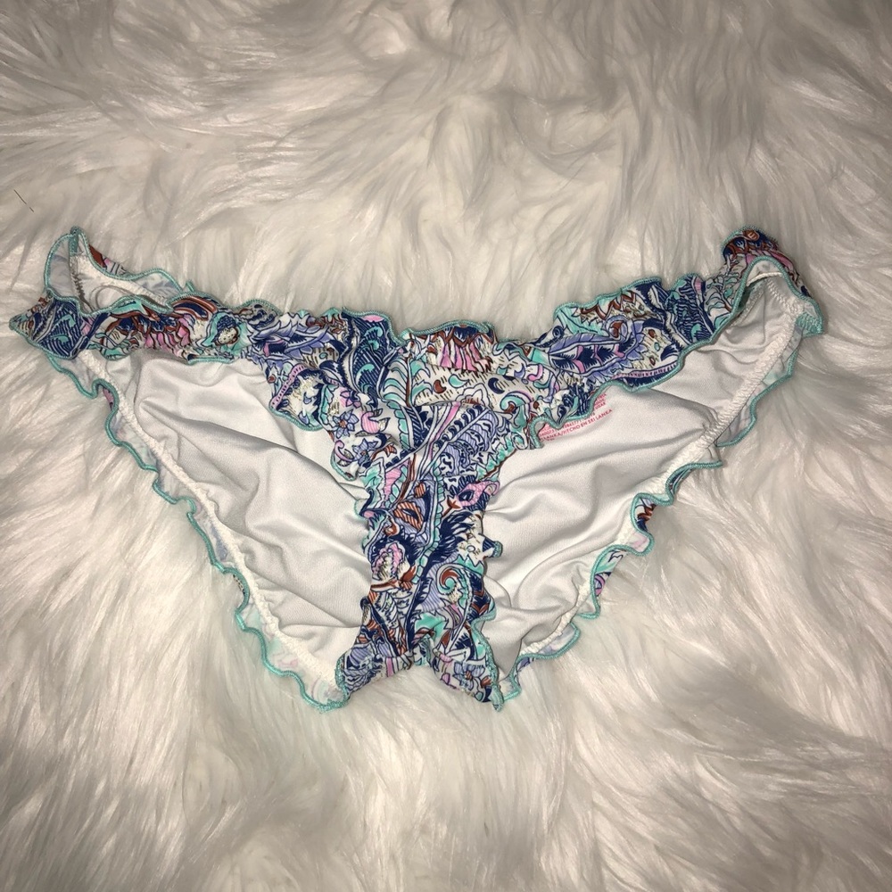 VS Ruffle Cheeky Swim Bottom